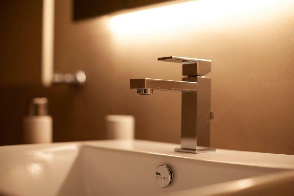 I Vicoli Exclusive Apartments Fondi Luaran gambar